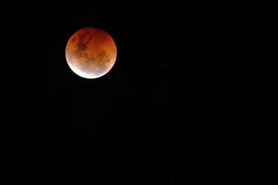 Total Lunar Eclipse 08 10 2014 _ Nouvelle Calйdonie _ 1.jpg