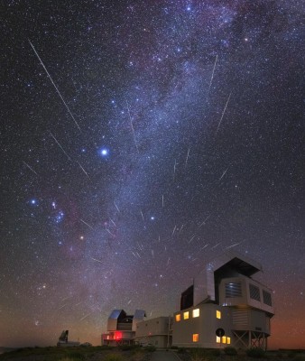 Geminids _ GEM 004 _ 2015 _ Las Campanas Observatory (Chile) _ Yuri Beletsky _ 1.jpg