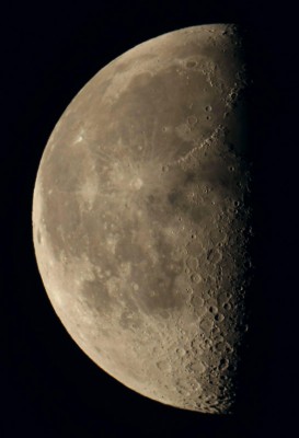 nick_20230808_moon_1745.jpg